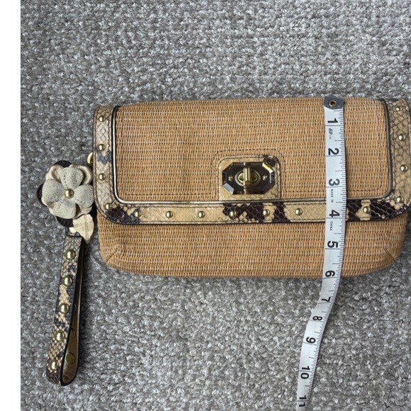 COACH CLUTCH Straw Python Leather Trim Tan Natural Brown Animal Print Wr… - Picture 9 of 14